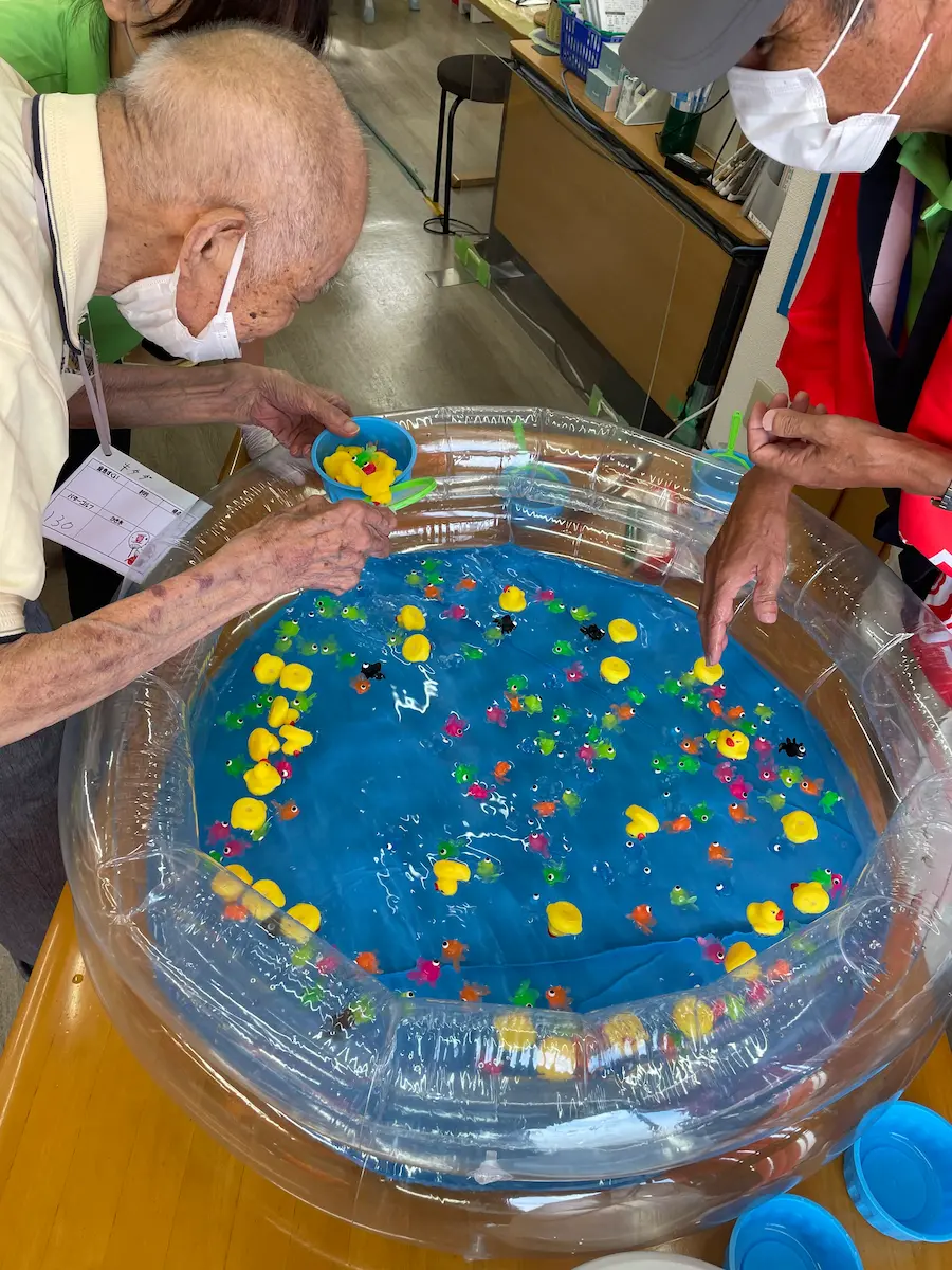 夏祭り「金魚すくい」
